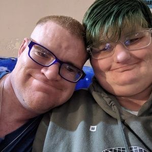 Meet your Posher, Renee